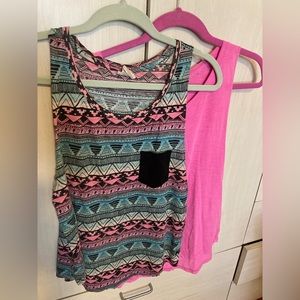 Set of 2 Victoria’s Secret VS PINK Tank Tops Size Small